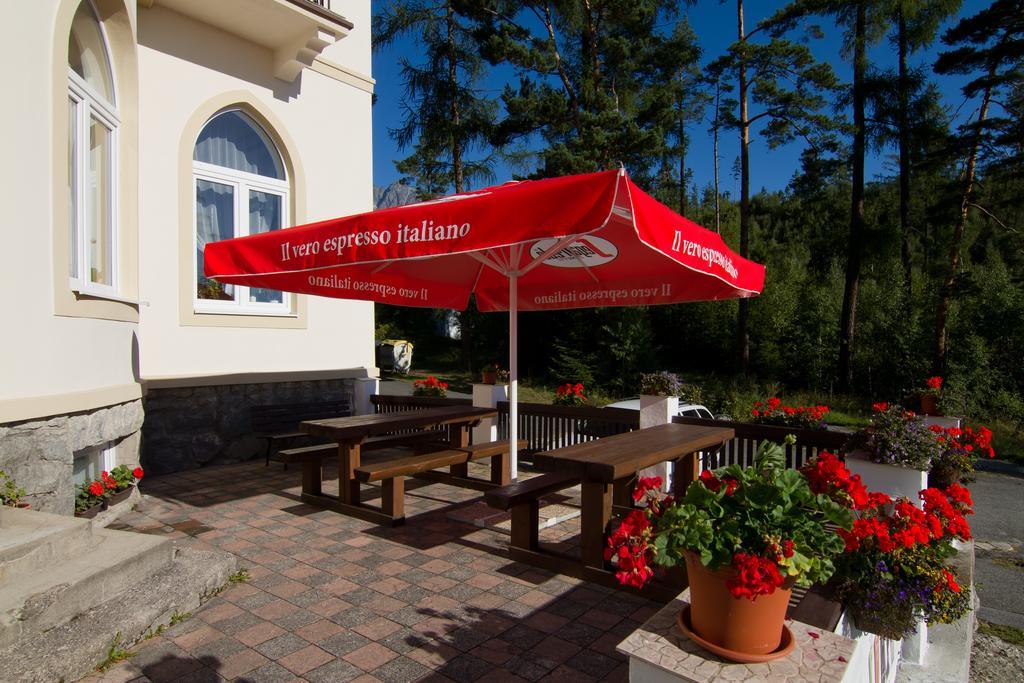 Penzion Karpatia Vysoké Tatry エクステリア 写真
